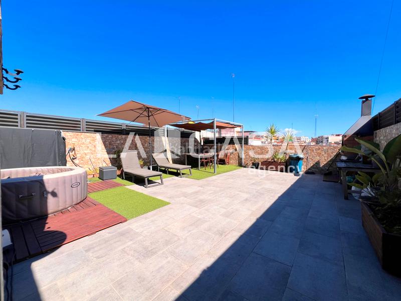 Foto 477eea7c-36d7-4210-aec3-86de42908bdf. Appartement dans Llefià Badalona