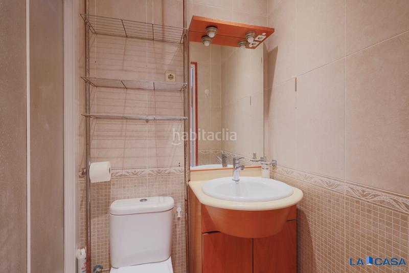 Foto 204ef975-095f-408b-9e8d-6398af987952. Appartamento in Sants Barcelona