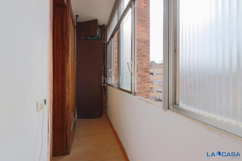 Foto 2f73da39-25e8-40b6-bd54-be208d603890. Appartamento in Sants Barcelona
