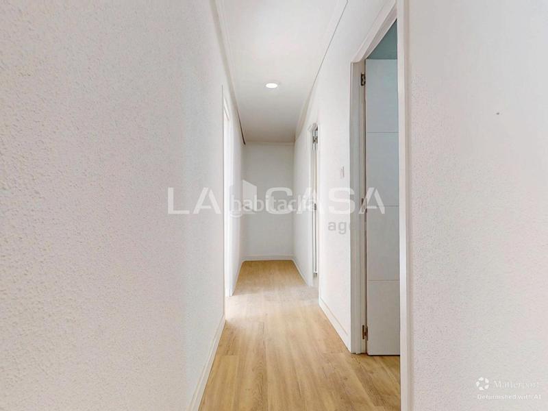 Foto 50f4b6fd-524d-445c-b802-318c513407f2. Etagenwohnung in Natzaret Valencia