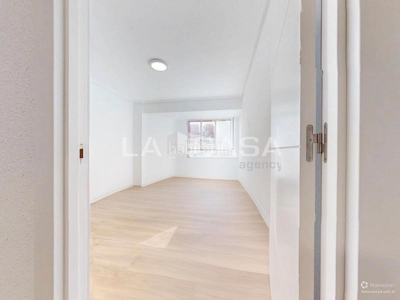 Foto 8ada6f54-1788-471d-ab95-5594c27a3a3a. Etagenwohnung in Natzaret Valencia