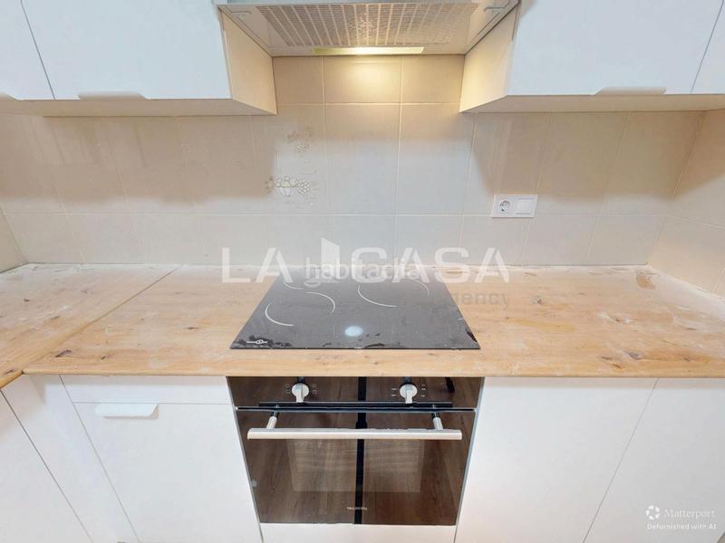 Foto a0b79b26-06e1-4a25-a6eb-de9fc1c2c1df. Etagenwohnung in Natzaret Valencia