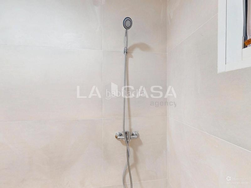 Foto ba96b29b-9c29-4d88-8137-c5a28d5bda9e. Etagenwohnung in Natzaret Valencia