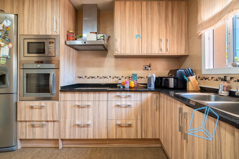 Foto f737f439-ca22-436b-a262-7ea932b08c89. House with parking in Calafell residencial Calafell