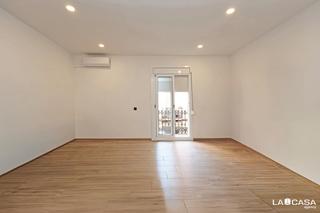 Flat in El Poble Sec - Parc de Montjuïc