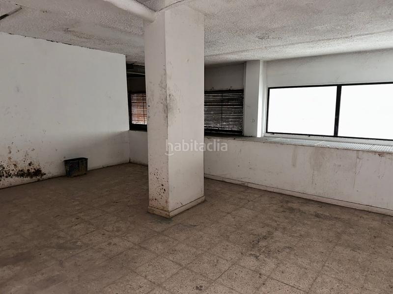Foto 3a668c2a-4d85-48b0-bcb5-03879695116b. Local comercial en El Camp de l´Arpa del Clot Barcelona