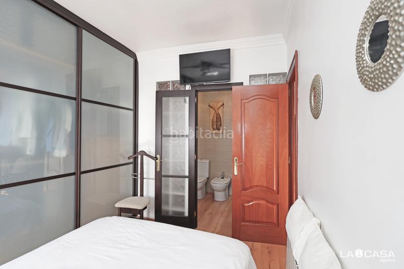 Foto 546339aa-b1bf-4a26-b379-760b6e2ebff2. Flat with heating parking in La Plana Esplugues de Llobregat