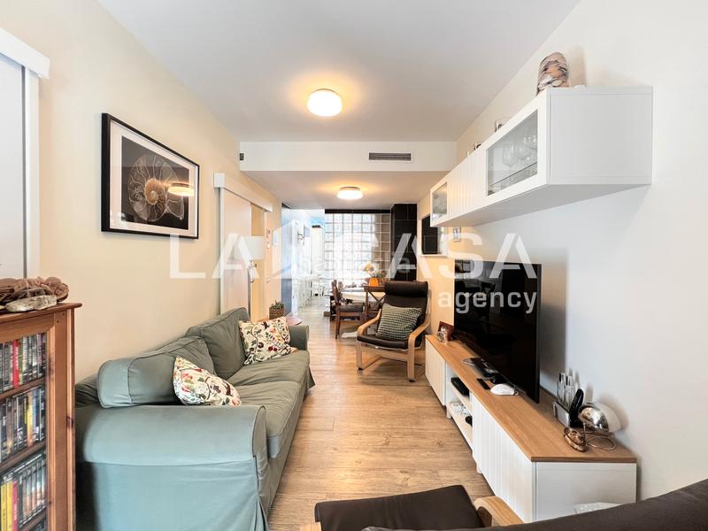 Foto f83da362-2d12-47ab-a527-27ff72a1cd21. Appartement dans La Salut Badalona