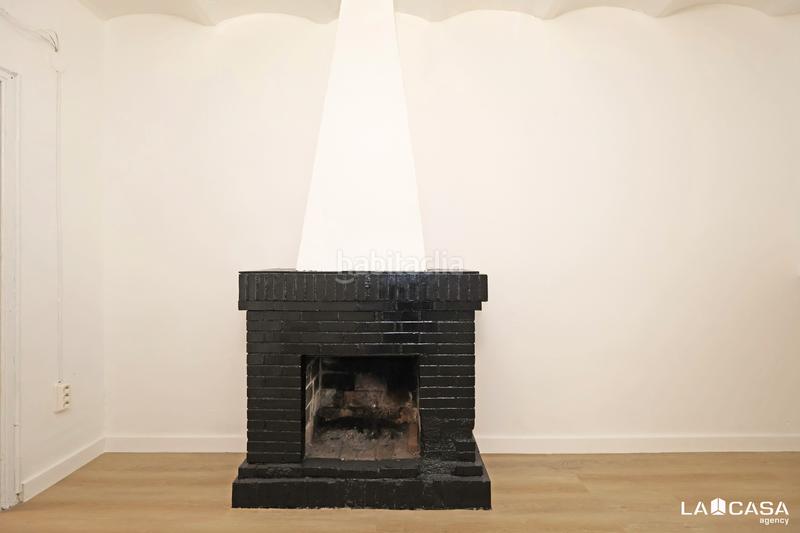 Foto e1b54208-65d2-4b32-8a66-6425593efedd. Piano terra in Can Vidalet Esplugues de Llobregat