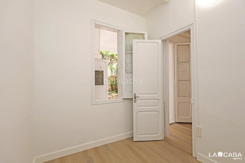 Foto 46879058-5d38-4d7a-a0aa-a58172ca7be1. Rez-de-chaussée dans Can Vidalet Esplugues de Llobregat