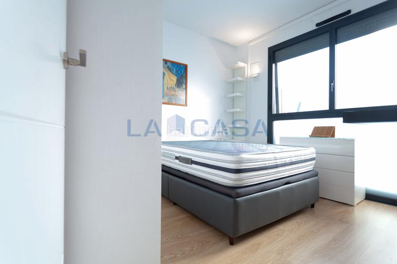 Foto fbda2566-393b-41a3-8052-0226cc0fb419. Flat with heating in Navas Barcelona