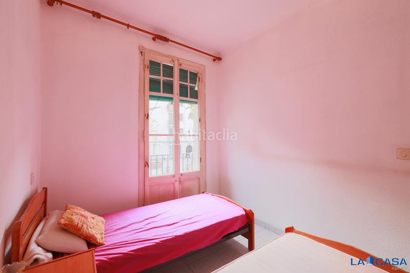 Foto edc113cb-d4d3-44ff-bad1-e271ddcd983f. Appartamento in Sants Barcelona