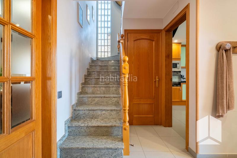 Foto 49c7be00-1d01-439f-a0d6-3796463db245. House with parking pool in Sant Vicenç dels Horts