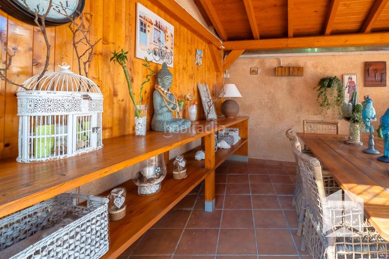 Foto a9076c29-b89f-4b18-bcb8-d9dd015bd17f. House with parking pool in Sant Vicenç dels Horts