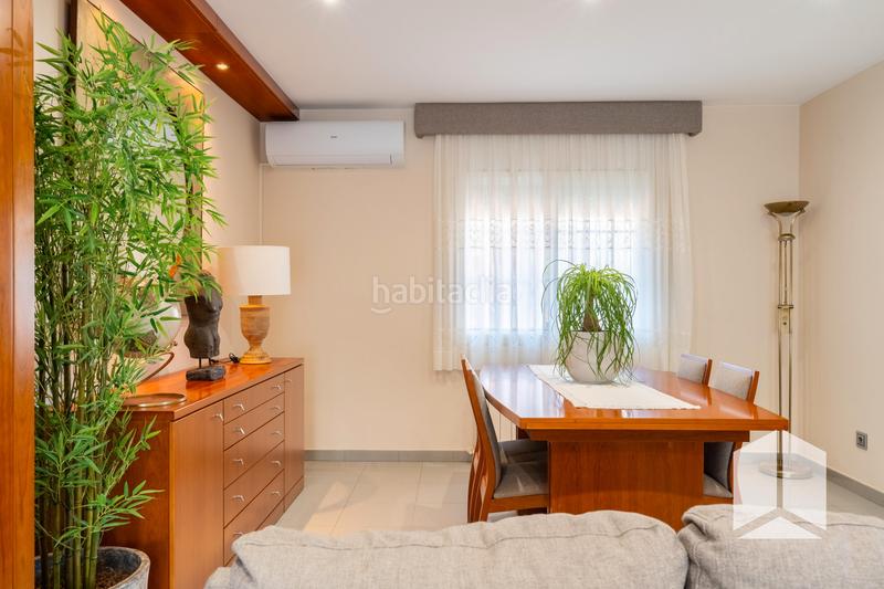 Foto b4765427-9362-489c-b83e-917b52b1ba5b. House with parking pool in Sant Vicenç dels Horts