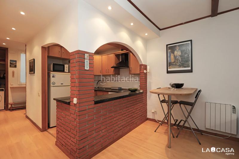 Foto 58e6b94f-9ee6-4716-b01d-5544a5998f1f. Appartement avec chauffage dans Sant Antoni Barcelona