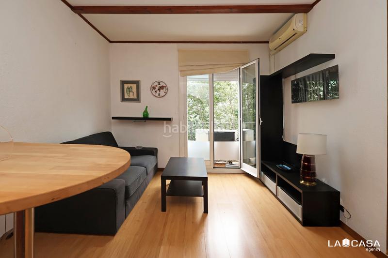 Foto bde878fe-b320-4520-a9f5-e3d0af38d50c. Flat with heating in Sant Antoni Barcelona