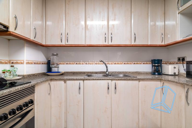 Foto 489df01d-a234-4c41-b02b-e9db1509f6ac. Piso en Fontsanta-Fatjó Cornellà de Llobregat