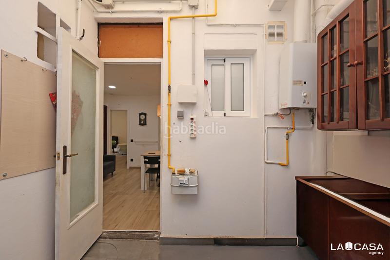 Foto ac6f7d4c-fc4b-4402-892d-fd90734bd00e. Pis a El Poble Sec - Parc de Montjuïc Barcelona