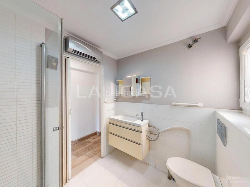Foto f50c15e5-57ce-4ee7-aa11-7daece24312d. Appartement dans Aiora Valencia