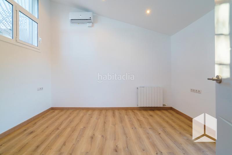 Foto d7b65435-6e97-4975-8c72-d7554a237f35. Casa adosada en El Poal Castelldefels