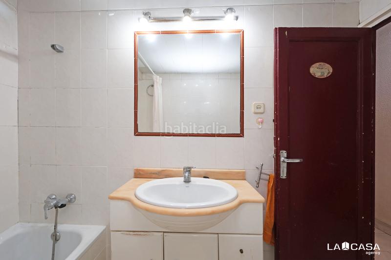 Foto acdac3b1-db48-4656-bf17-0326088cc772. Etagenwohnung mit heizung in El Poble Sec - Parc de Montjuïc Barcelona