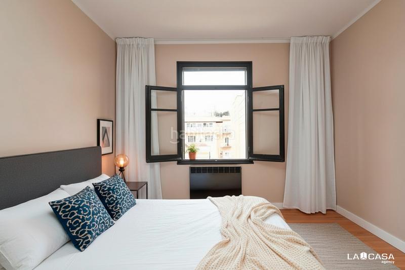 Foto f87b1f47-6a39-4bd4-8428-2cf7a6b99882. Etagenwohnung mit heizung in El Poble Sec - Parc de Montjuïc Barcelona