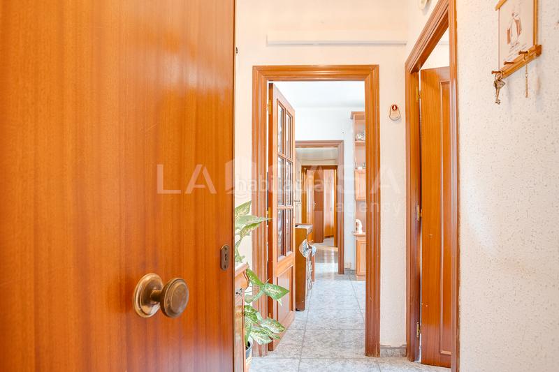 Foto 98e5fbff-e48d-41bc-8514-005ab0d13f20. Appartement dans Sant Ildefons Cornellà de Llobregat