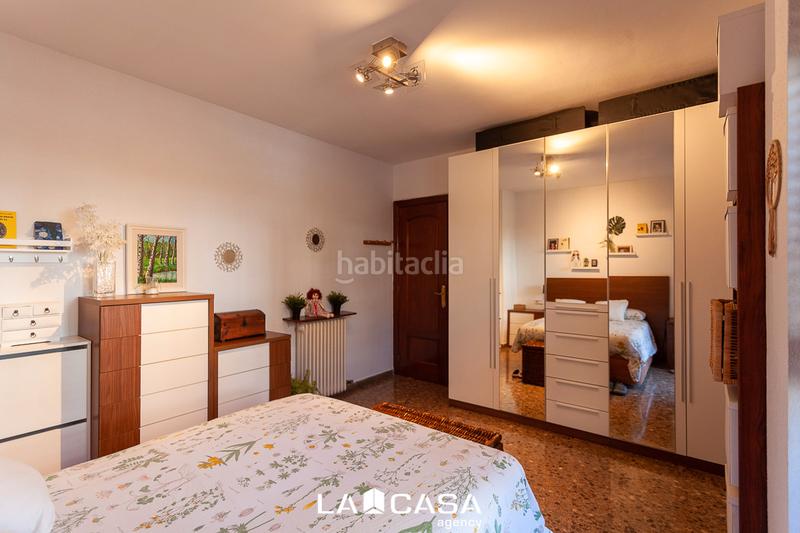 Foto 1efc9d95-d9fa-4fe9-9941-222f2e6fa186. Flat in La Florida Hospitalet de Llobregat (L´)