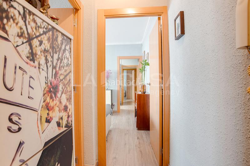 Foto 522395c9-549e-4701-9f36-6ed63141e77f. Flat in Sant Ildefons Cornellà de Llobregat