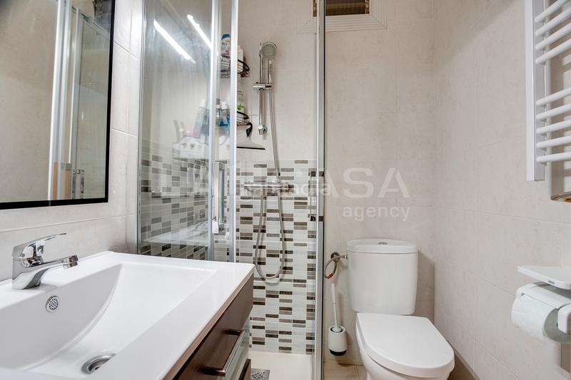 Foto fc6e4ee0-d01e-4f62-b5cd-f5190799a302. Flat in Sant Ildefons Cornellà de Llobregat