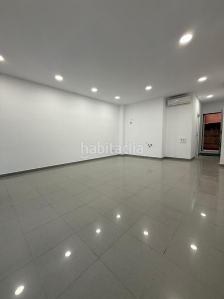 Foto e04b25b2-975e-4ae7-8ce5-b41016c611d4. Business premise in Lloreda Badalona