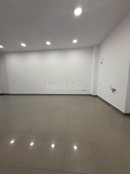 Foto fef42b2f-8345-4d47-96fb-dc236694e3a1. Business premise in Lloreda Badalona