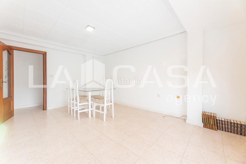 Foto 54b71d05-21cf-458b-8387-0b8ea60e0b48. Etagenwohnung in El Grau Valencia