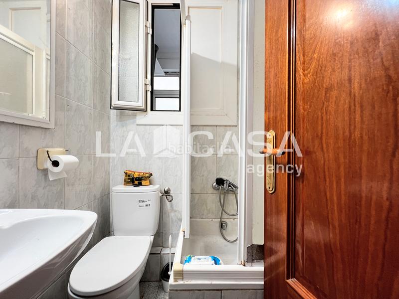 Foto da7977bb-db76-4c6a-ac36-74a2daf56590. Etagenwohnung mit heizung in La Salut Badalona