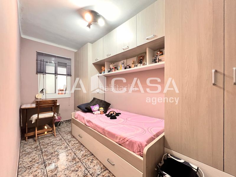 Foto cfa31aaf-d6db-4eae-86a7-390e0eeaa041. Pis amb calefacció a Llefià Badalona