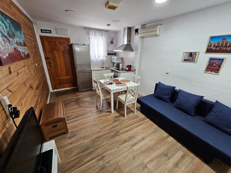 Foto b7704525-82c1-44f3-a5e1-bdcb3bea59ec. Duplex with heating in El Cabanyal-El Canyamelar Valencia