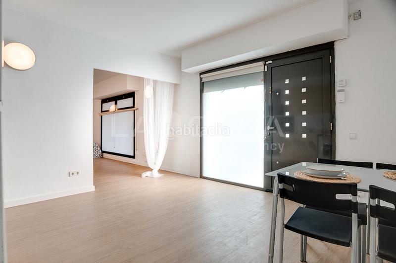 Foto 51d65e30-4fed-4956-98f5-3d8f0e2e9ffe. Planta baja en Pubilla Cases Hospitalet de Llobregat (L´)