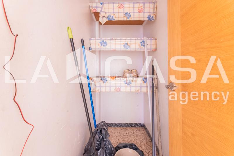 Foto f12edd98-7d48-4915-8464-19c69387258c. Appartement dans Ciutat Jardí Valencia