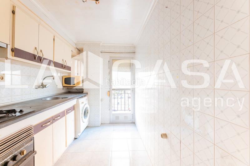 Foto f075d754-39ad-40c4-9101-d01216b53f32. Etagenwohnung in Ciutat Jardí Valencia