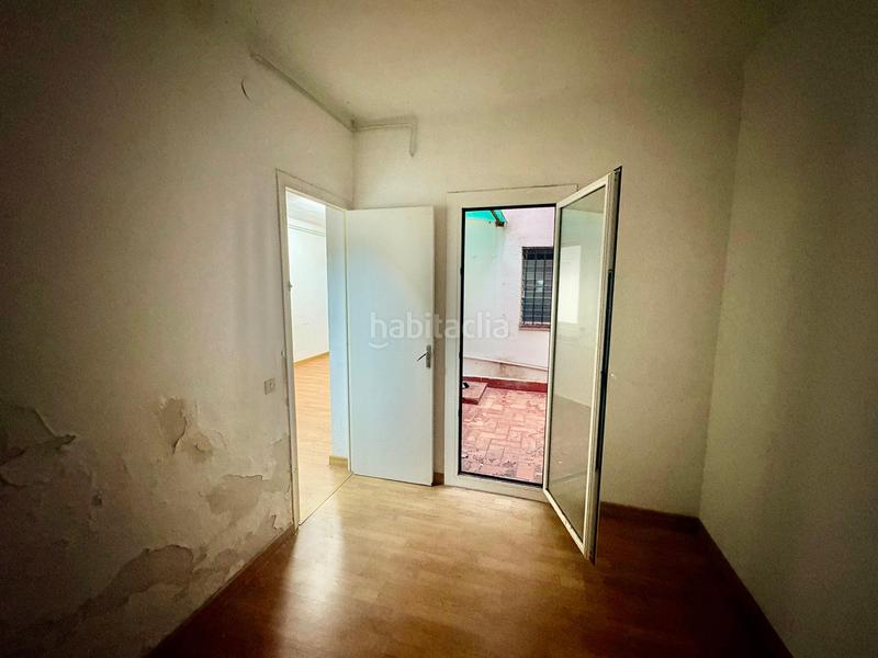 Foto ee4dbbe2-3cd1-467a-9f80-f19951724b69. Etagenwohnung in Sants Barcelona