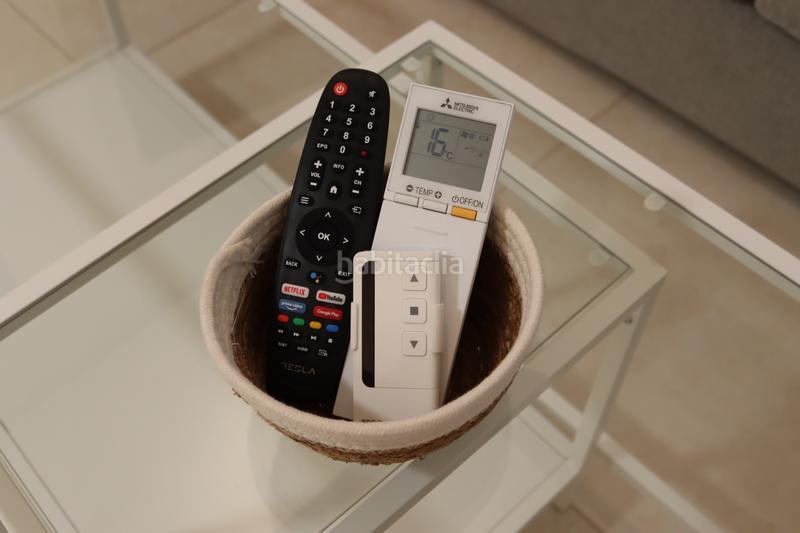 Foto 7ed70fc2-46cf-4069-934b-9cee2ed73283. Ground floor in Sants Barcelona