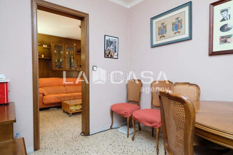 Foto 658b8998-3ed4-40fc-b0ac-9c0ceafe10a1. Appartement avec chauffage parking dans Porta Barcelona
