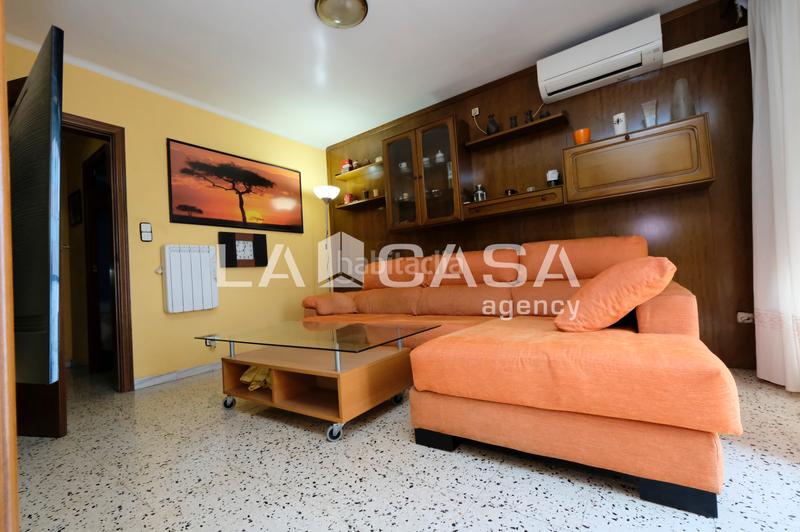 Foto 825d3c08-85f3-4040-a592-7c008df2656b. Piso en Porta Barcelona