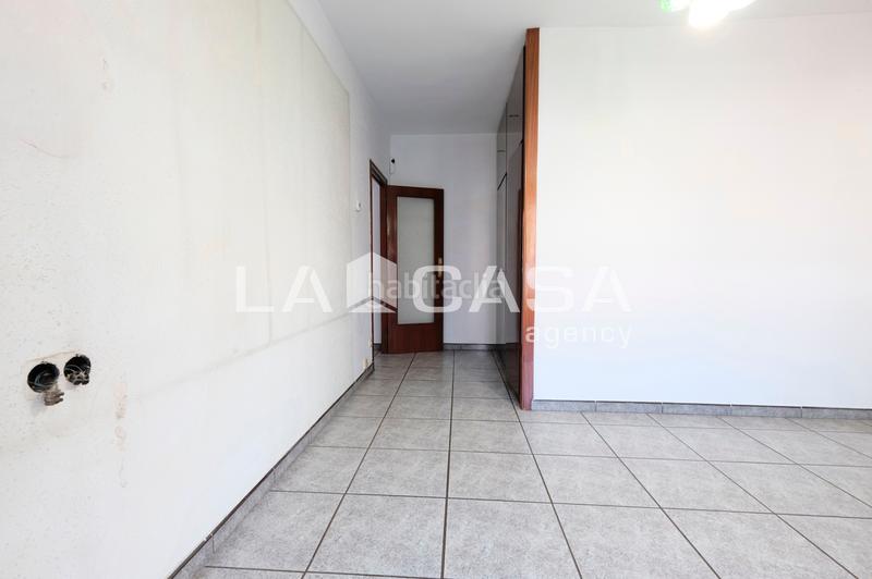 Foto e235611a-d7dc-4d9a-9660-c0bb1b3a456a. Appartement avec chauffage dans Turó de la Peira Barcelona