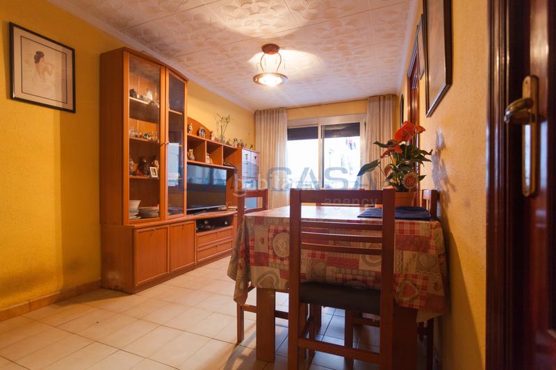 Foto a48c25ec-3ae7-4e18-a6bd-67ad843160ce. Appartement dans La Florida Hospitalet de Llobregat (L´)
