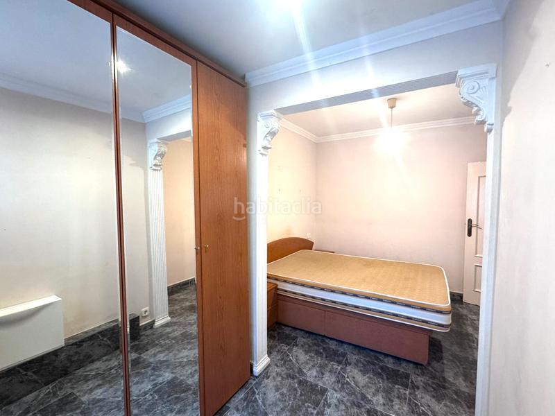 Foto 48077974-99dc-4335-9a33-cda7f8dfda1a. Dachwohnung in Can Vidalet Esplugues de Llobregat