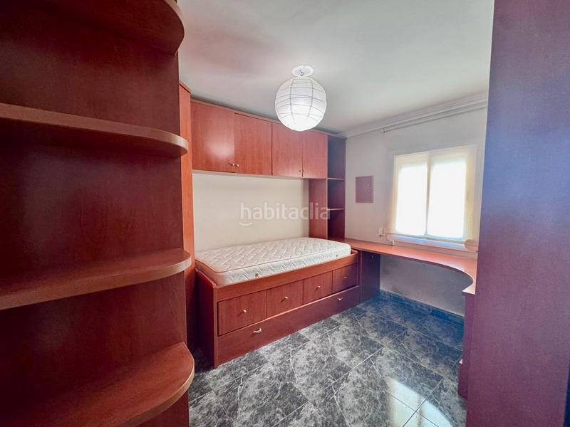 Foto 64205fd0-cbd4-45c6-8a82-4488806bcff3. Dachwohnung in Can Vidalet Esplugues de Llobregat