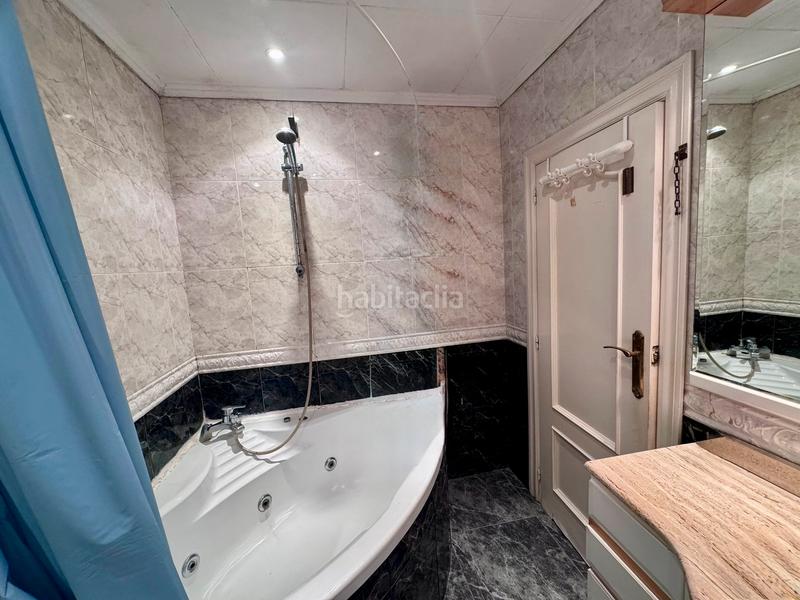 Foto 9872cdc6-e58d-4eab-9e5c-ca6012ca5f42. Dachwohnung in Can Vidalet Esplugues de Llobregat