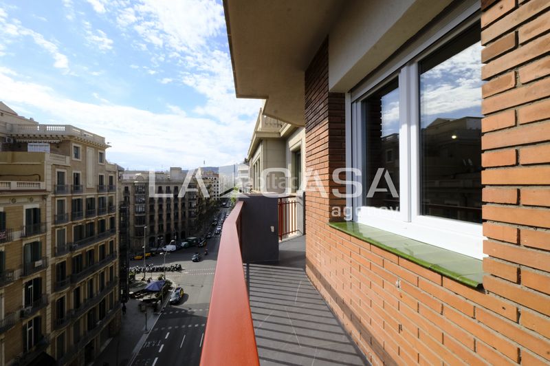 Foto 2013fd62-5dff-44bd-874a-99d01442f713. Piso en Dreta de l´Eixample Barcelona